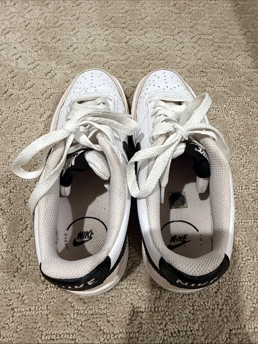 Nike Court Vision Low